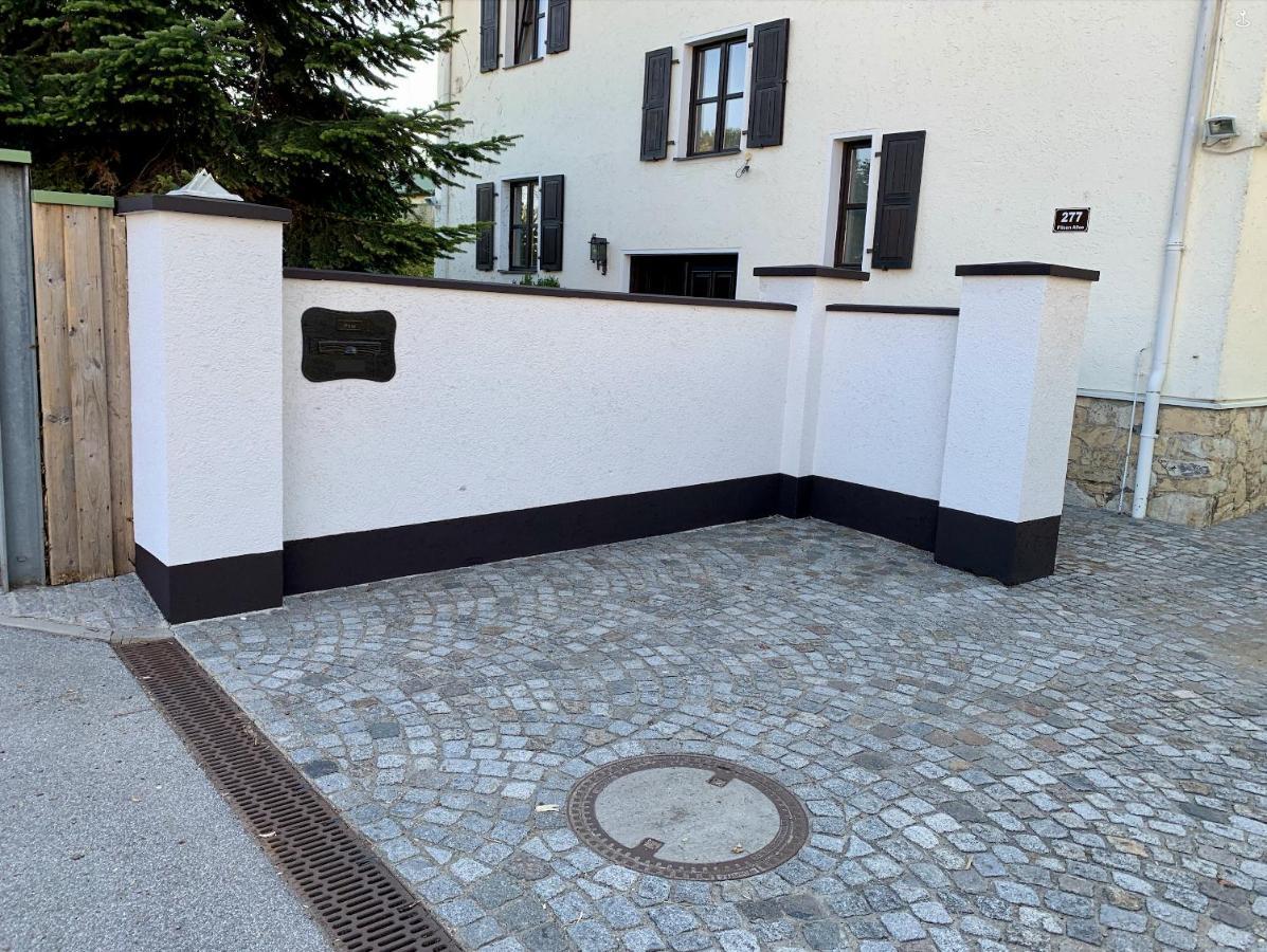 Villa Mit Pool Und Grillplatz In Ratisbona Exterior foto