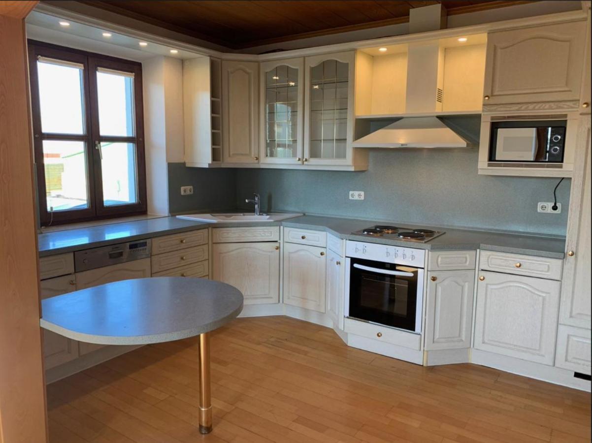Villa Mit Pool Und Grillplatz In Ratisbona Exterior foto